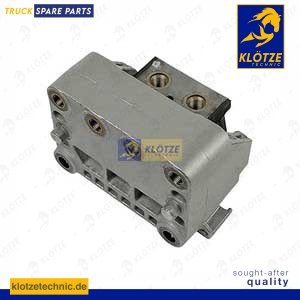 Engine mounting