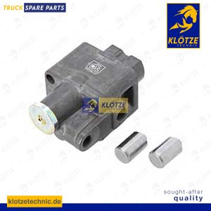 Shifting valve complete with ball casters